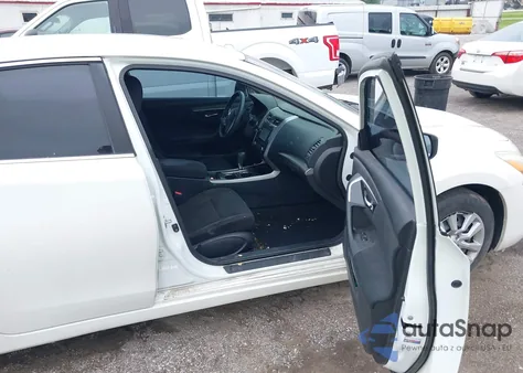 2014 Nissan Altima 2.5 S from USA, damaged, VIN 1N4AL3AP4EC135602